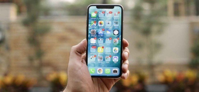 Inainte de a ne contacta